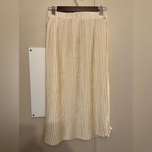Sincerely Jules Cream Midi Pleated Skirt Size M